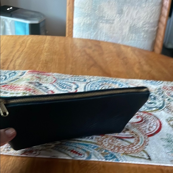 Portland Leather Black Pouch/Bag - Picture 3 of 6